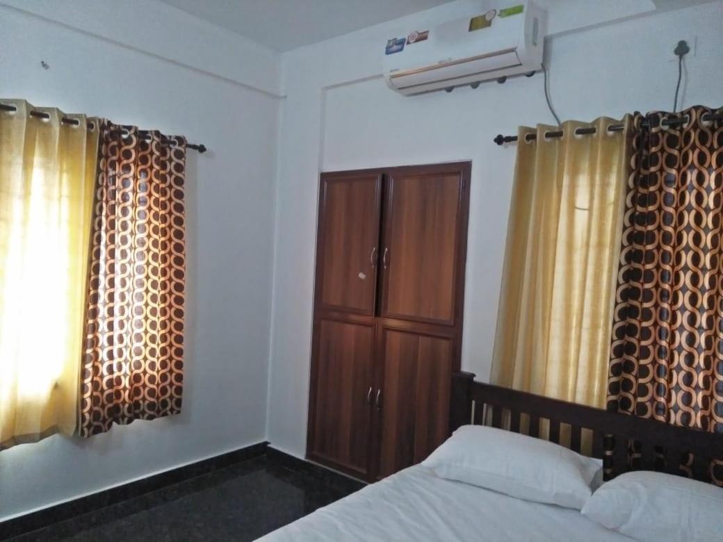 Kochi Coral Homes חדר תמונה